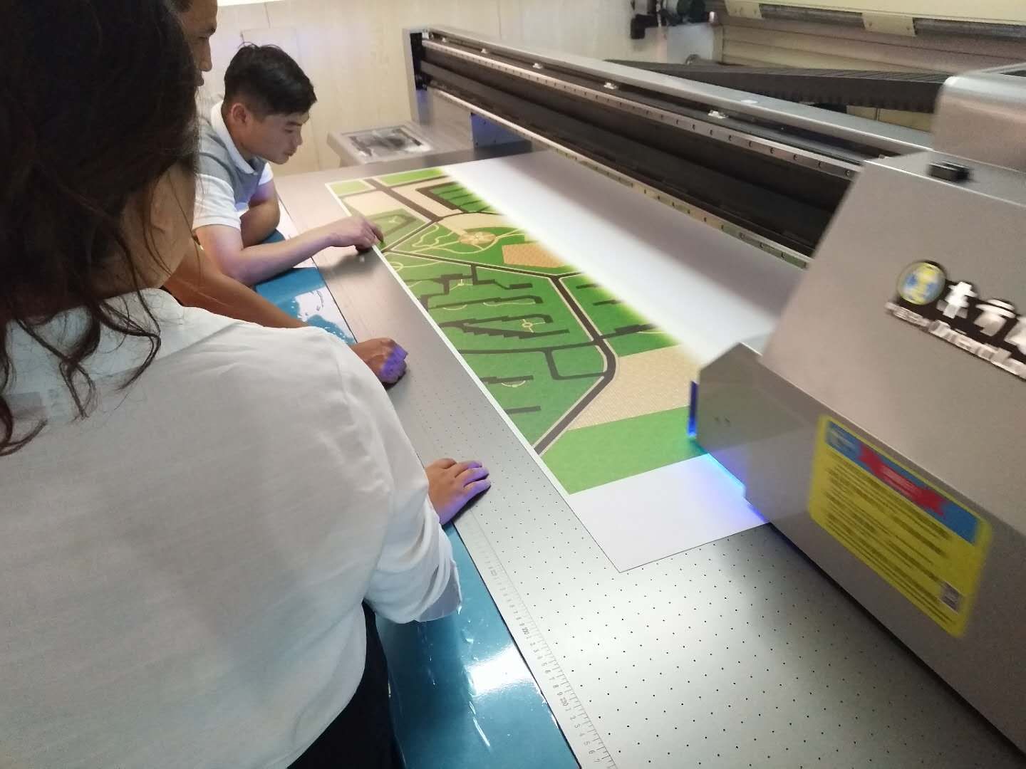 正確使用uv打印機，保證uv打印機效果