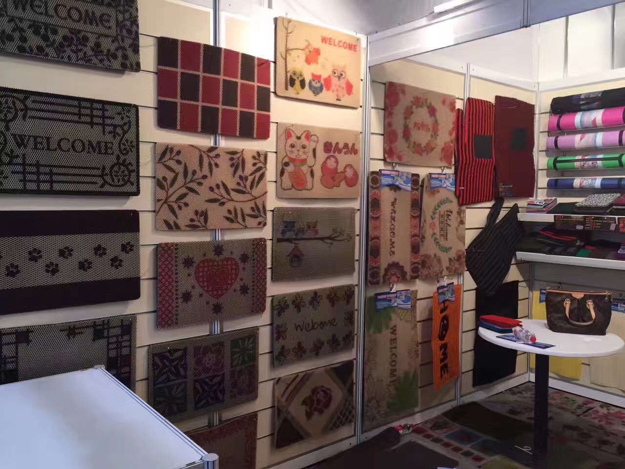 廣告UV打印機(jī)有什么不一樣的嗎？